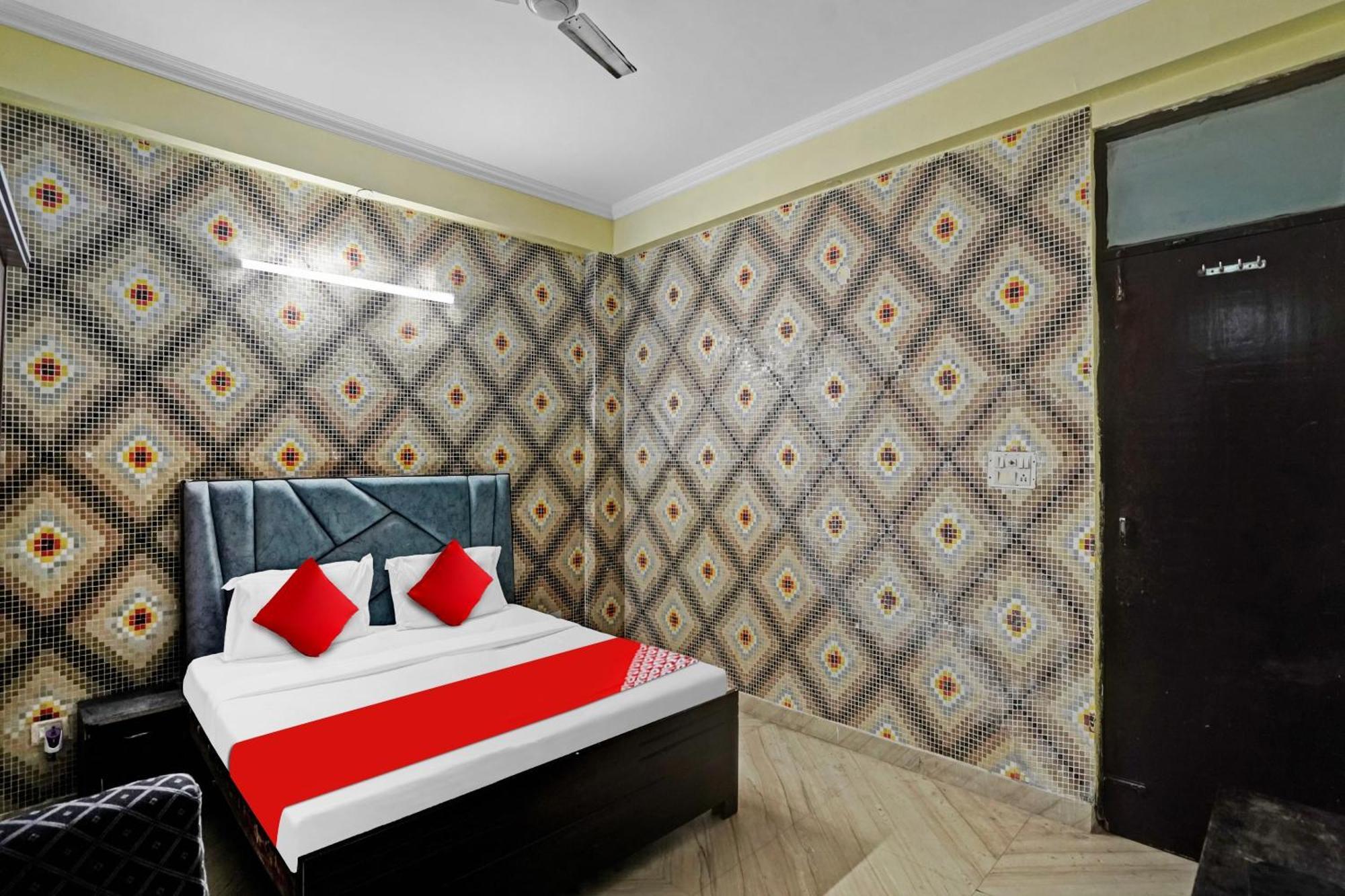 Hotel O Park View Нойда Экстерьер фото